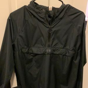 Under Armour XS mens rain pullover